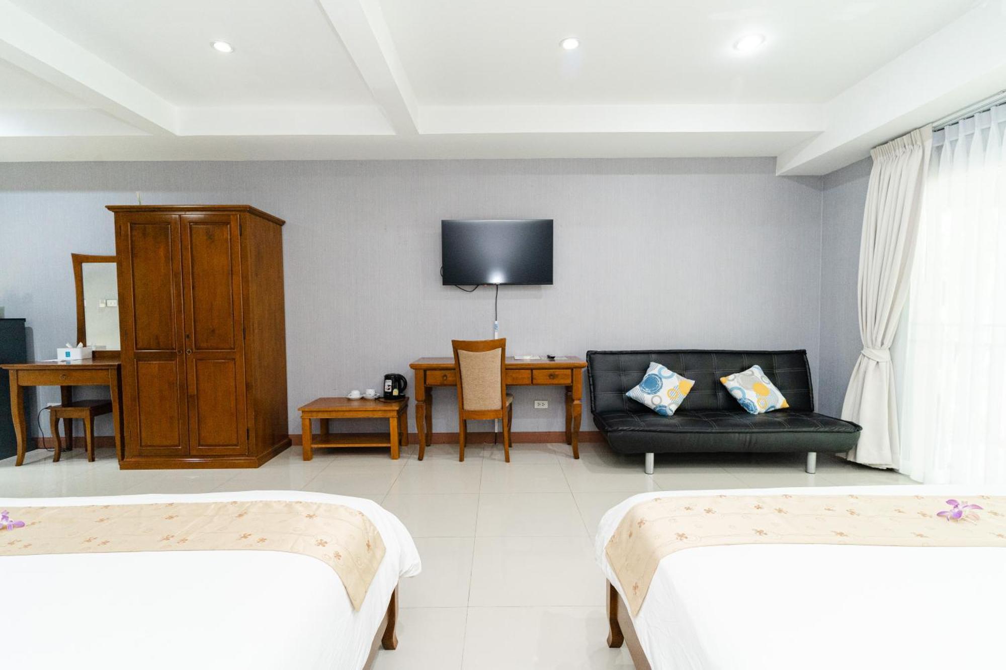 Baan Suan Khun Ta And Golf Resort Ubon Ratchathani Εξωτερικό φωτογραφία