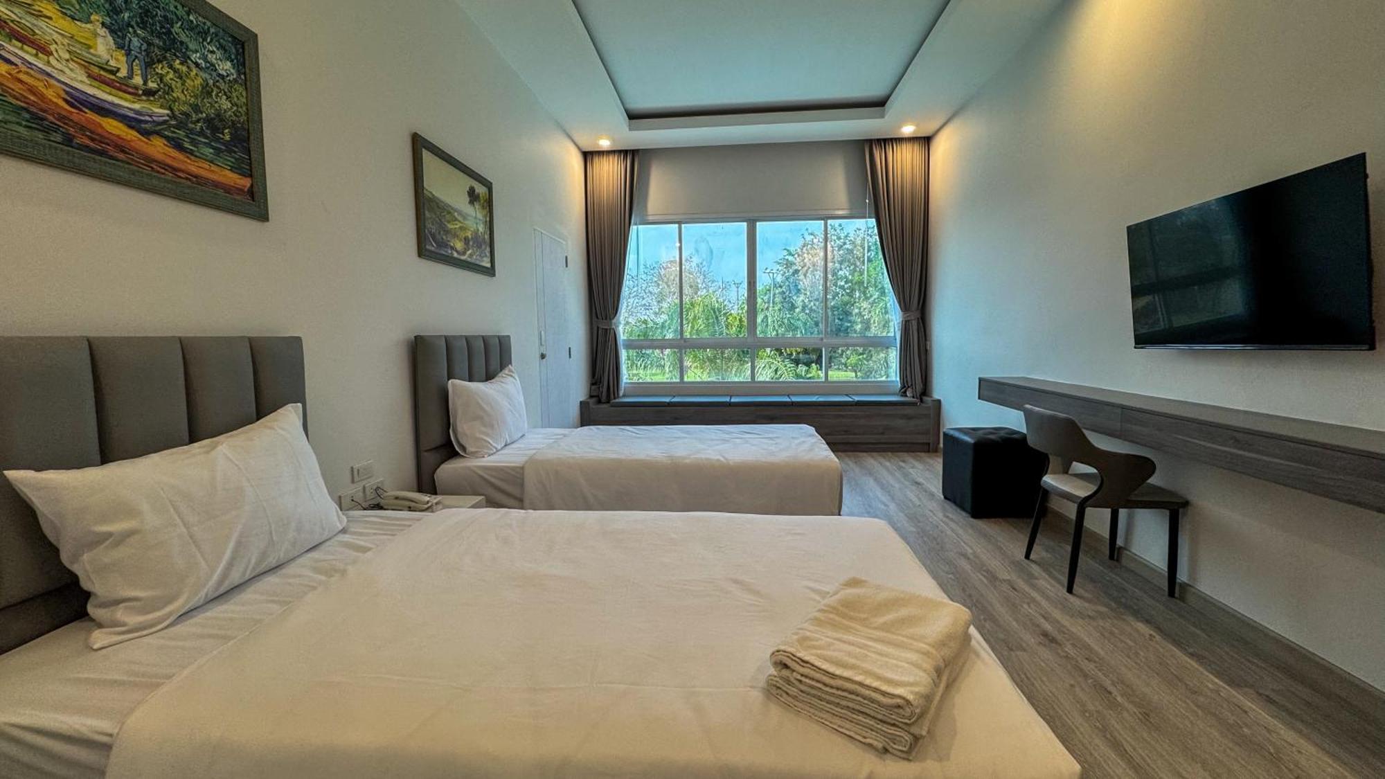 Baan Suan Khun Ta And Golf Resort Ubon Ratchathani Εξωτερικό φωτογραφία
