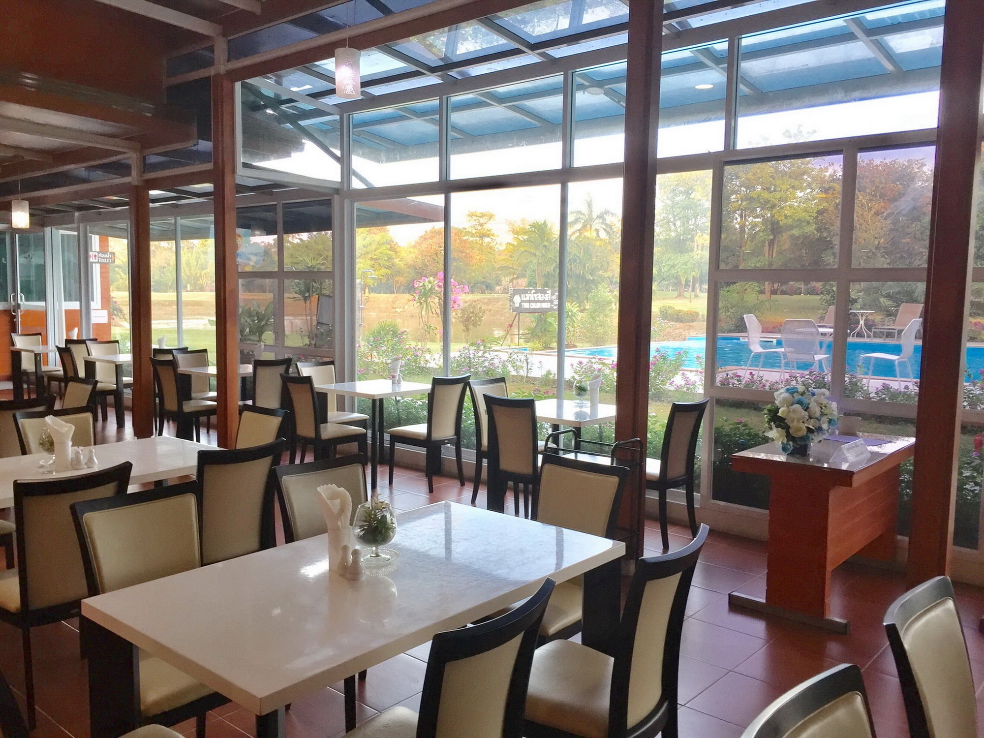 Baan Suan Khun Ta And Golf Resort Ubon Ratchathani Εξωτερικό φωτογραφία